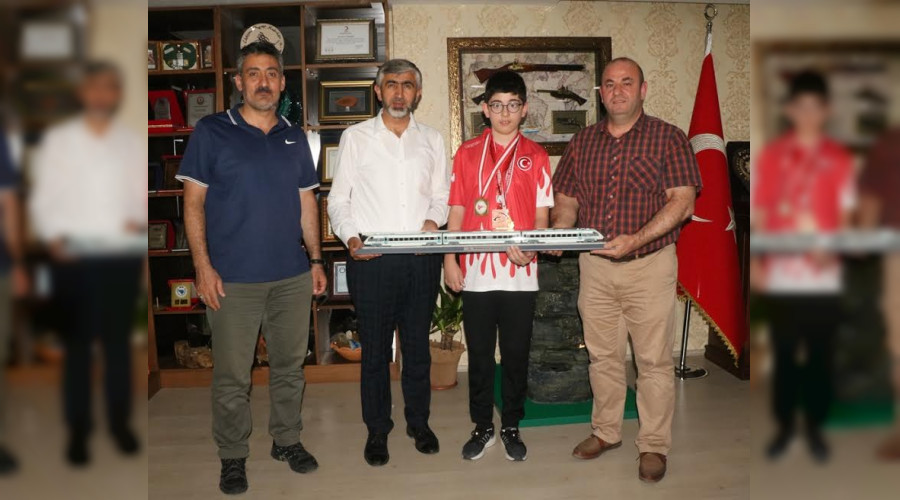 Avrupa Şampiyonu Karabağ Tarih Yazdı