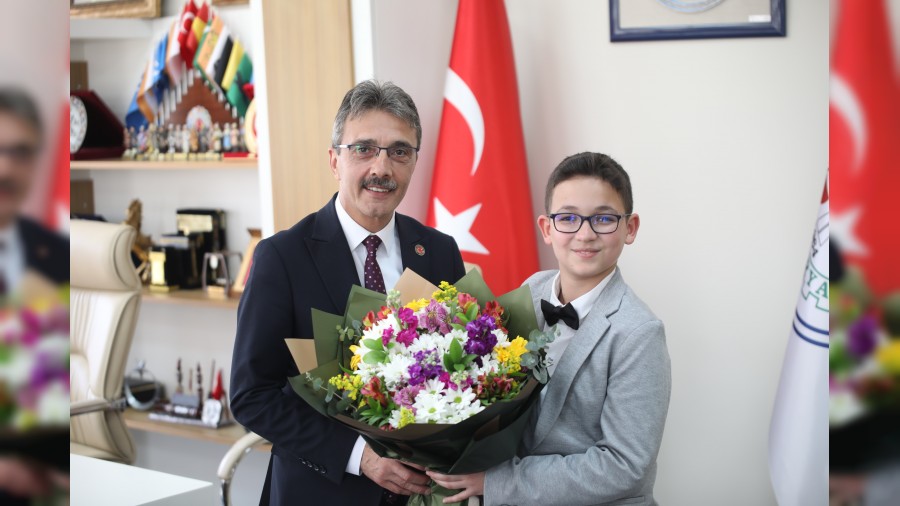 ERENLERDE 23 NSAN NEES