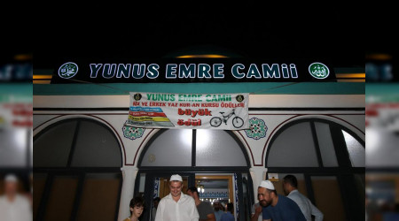 Akyaz Yunus Emre Camiinde dll Kur'an Kursu Eitimi