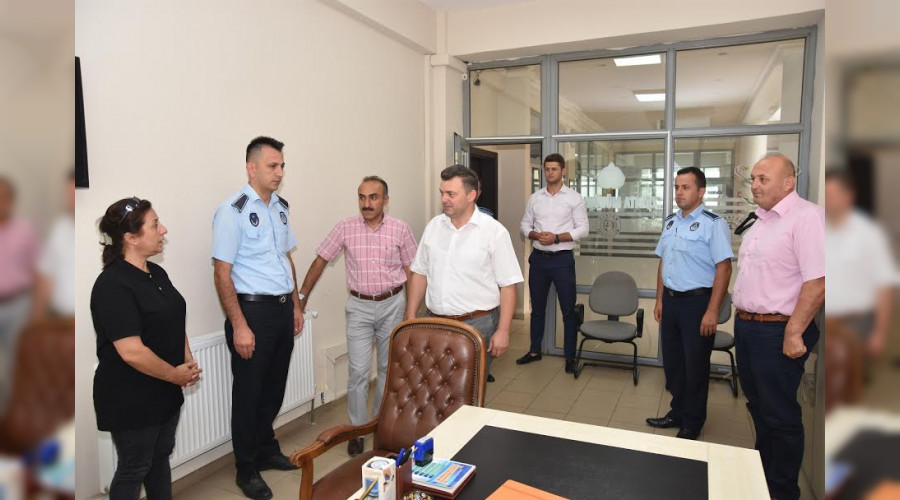 Bakan Sar, Belediye Zabta Mdrln Ziyaret Ederek, Tekilatlarnn Kurulu Yldnmn Kutlad