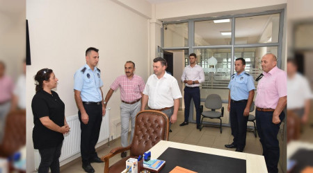 Bakan Sar, Belediye Zabta Mdrln Ziyaret Ederek, Tekilatlarnn Kurulu Yldnmn Kutlad