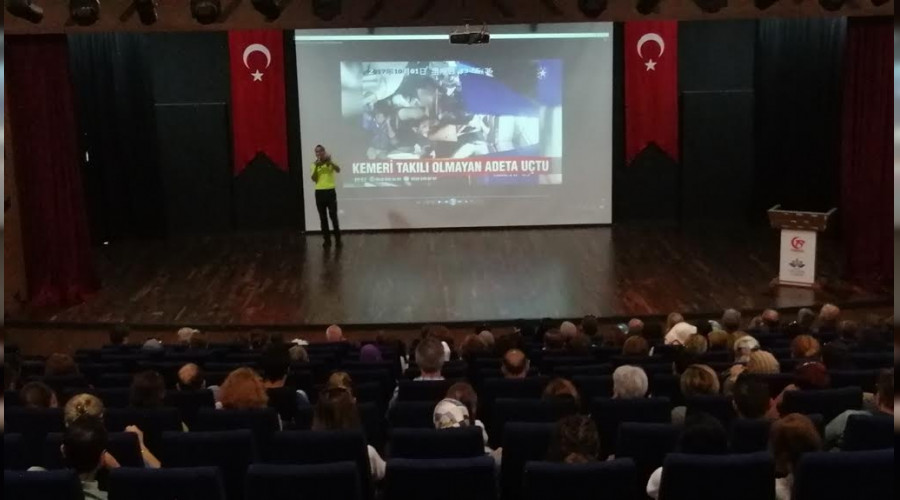 retmenlere Trafik Eitimi verildi.