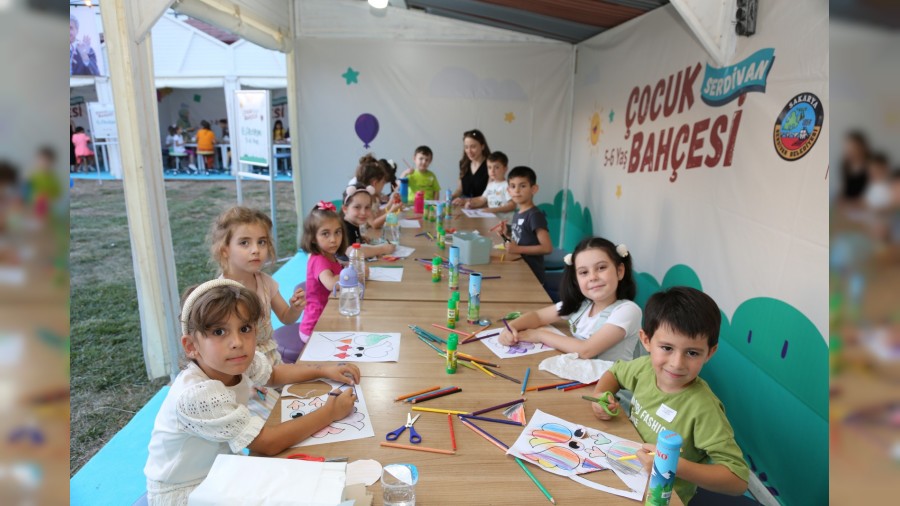 Serdivan Çocuk Bahçesi’nde Eğlence Devam Ediyor