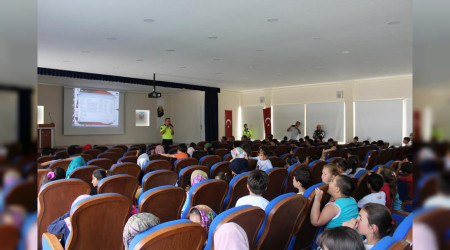 Tarakl'da Yaz Kuran Kursu rencilerine Trafik Eitimi verildi