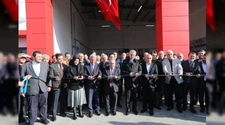 Vali Nayir Söğütlü İlçesinde Temaslarda Bulundu