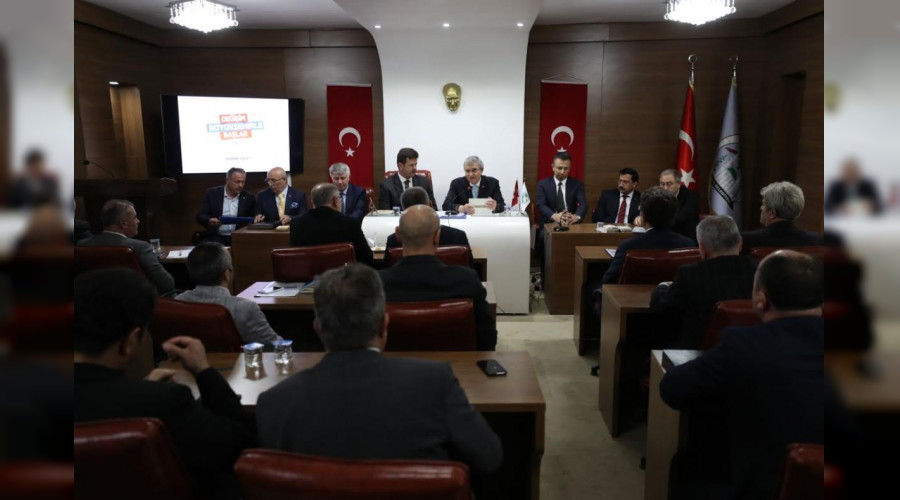Topraksz jeotermal seraclk Trkiye'ye rnek olacak