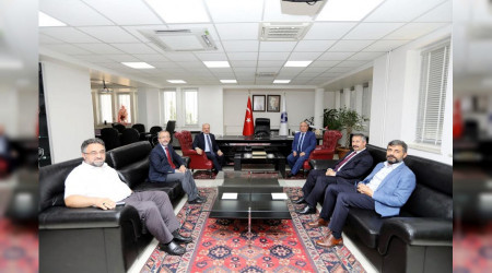 Eskiehir Valisi akacak'tan Vali Nayir'e Ziyaret