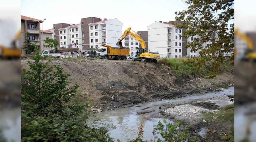 Gl besleyen stanbuldere'de atklar temizleniyor