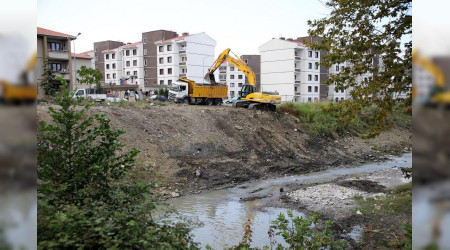 Gl besleyen stanbuldere'de atklar temizleniyor
