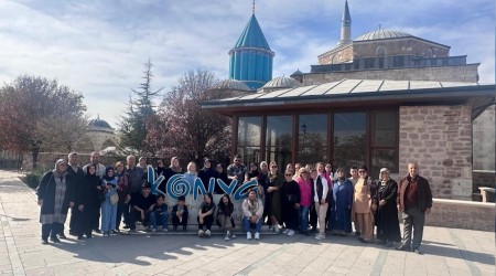 Gnl Elileri Derneinden Konyaya 'Maneviyat' dolu kltr turu