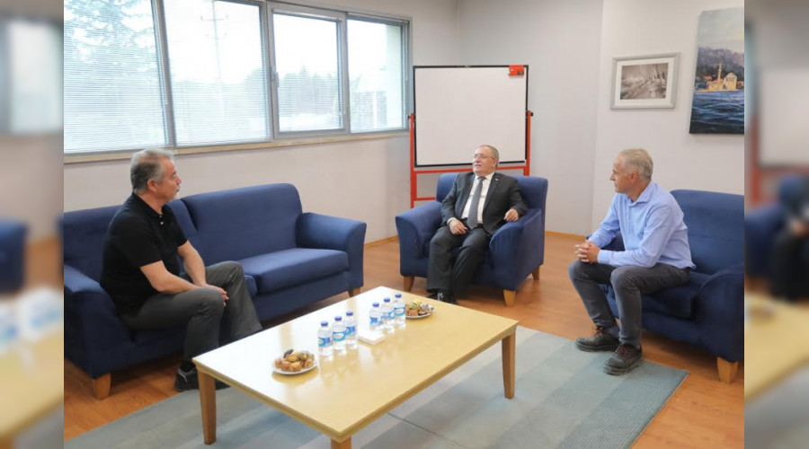 Vali Nayir Fabrika Ziyaretlerini Srdryor