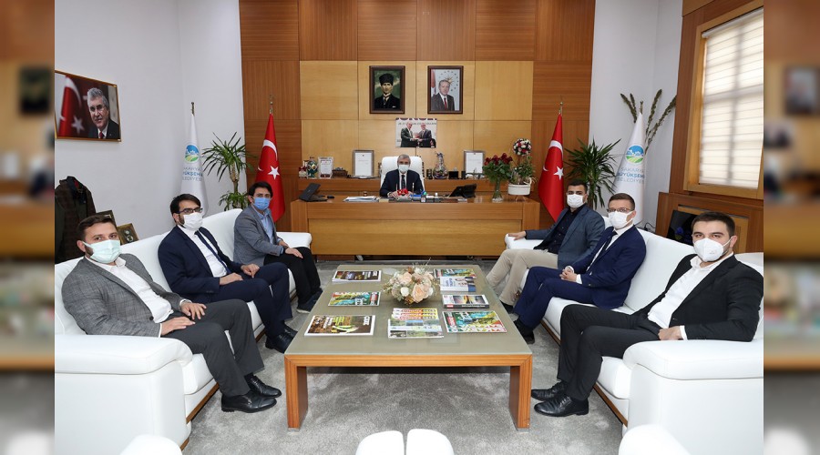 Yarnn Trkiyesi genlerin omuzlarnda ykselecek