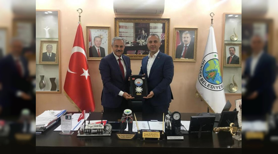 Başkan Babaoğlu resmi  temaslar için KKTC'de