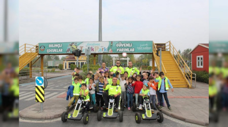 Çocuklar Trafik Park'ta Murat Ağabeyleri ile çok eğlendi.