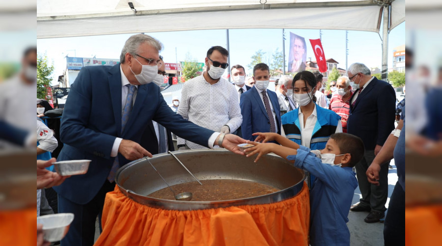 'Muharrem ay bar ve kardelie vesile olsun'