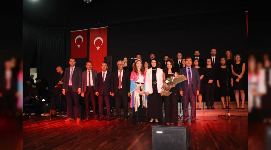 retmenler Korosundan Muhteem Konser