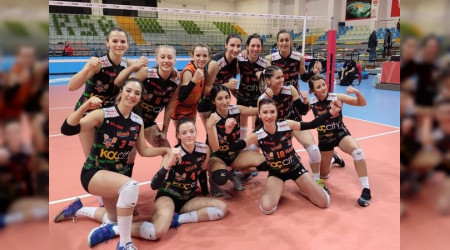 Sultanlar; sezonu at