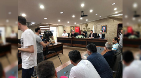 AK Parti Sakarya l Bakanl Basn Aklamas