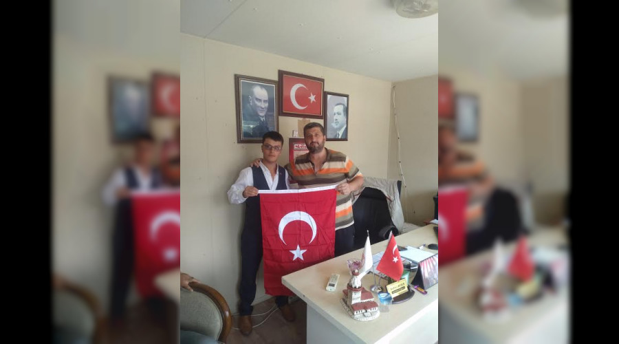 Arifiye Neviye mahallesi Muhtar Adayı Mert Özdemir ziyaretlerine devam ediyor