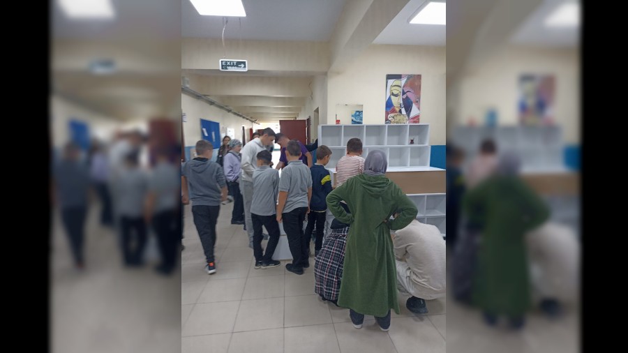 CAM MAMINDAN RNEK DAVRANI