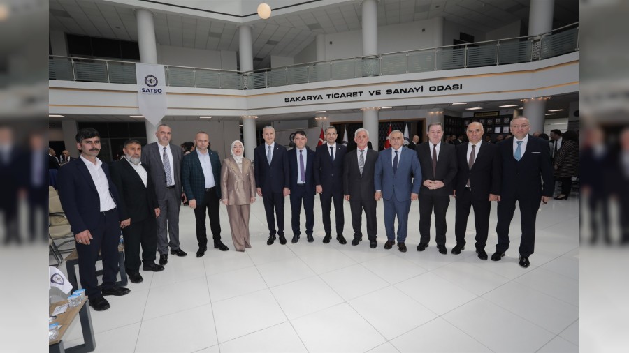Sakarya Protokolü ve İş Dünyası SATSO Geleneksel Bayramlaşma Töreni'nde Bir Araya Geldi