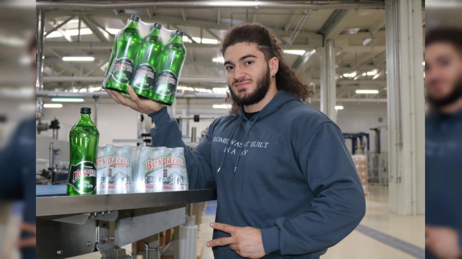 YOUTUBER TESTO TAYLAN: ��ZELL�KLE GEN� SPORCULARDAN PREMIUM BEYPAZARI�NA �OK �Y� TEPK�LER VAR�