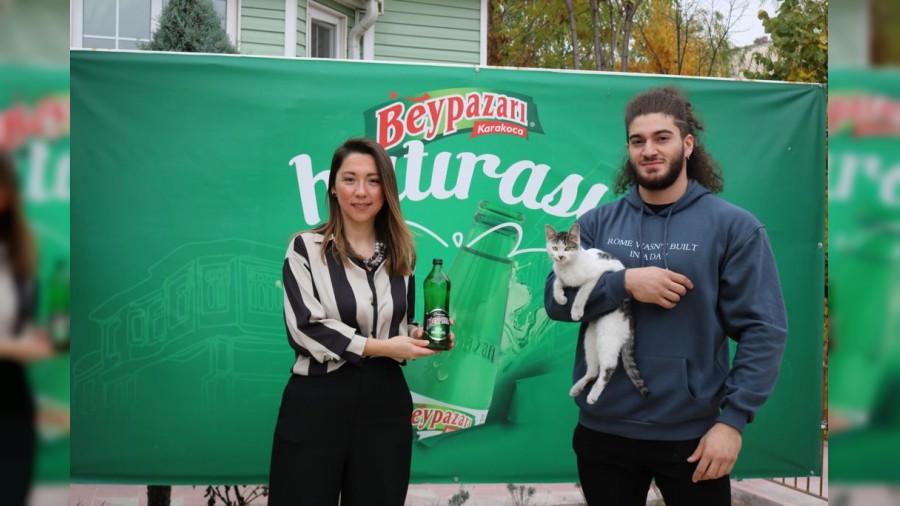 YOUTUBER TESTO TAYLAN: ��ZELL�KLE GEN� SPORCULARDAN PREMIUM BEYPAZARI�NA �OK �Y� TEPK�LER VAR�