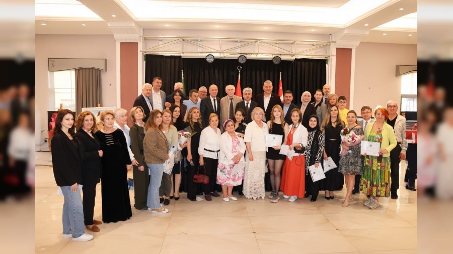 Byk erkes Srgnnn 161. yl ansna anlaml sergi; Sakarya Kafkas Kltr Dernei, 2. Resim Sergisi ile tarihi yaatt