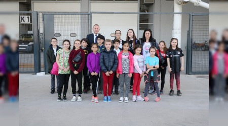 Eskrim Sporcularndan '' Yaayan Stadyum '' Projesine Tam Not