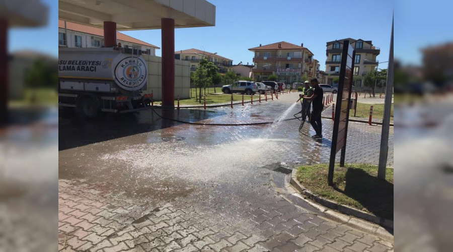 Karasu'da Temizlik ve Yol Ykama almalar Devam Ediyor
