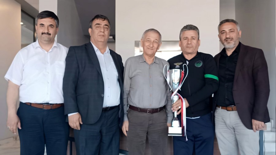 Sakarya Bedensel Engelliler Spor Kulb, Sper Lig'e ykselmenin gururunu Kar Metal ile paylat