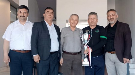Sakarya Bedensel Engelliler Spor Kulb, Sper Lig'e ykselmenin gururunu Kar Metal ile paylat