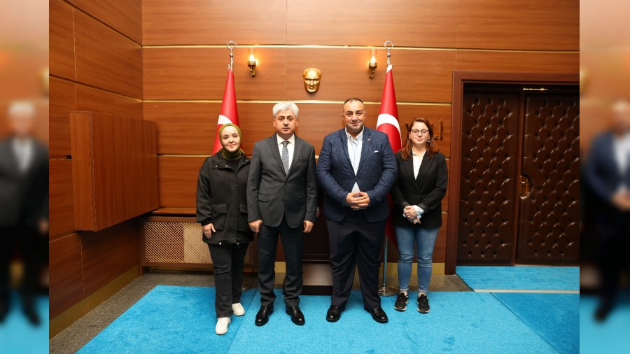 Sakarya Valisi Rahmi Doğan’a LC Haber Ajansı’ndan anlamlı ziyaret