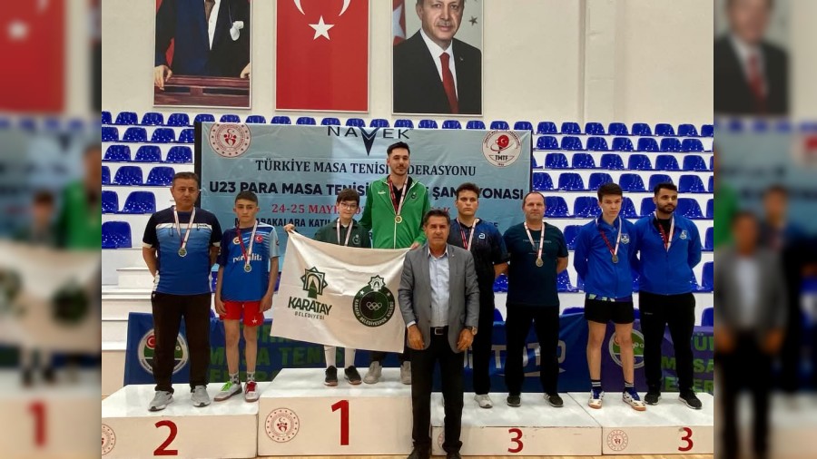 Yenihayat Spor Kulb Para Masa Tenisi sporcusundan tarihi baar.