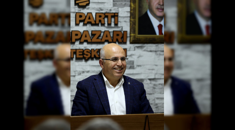 AK PART ADAPAZARI LE BAKANI METN KURTULU'UN KANDL MESAJI