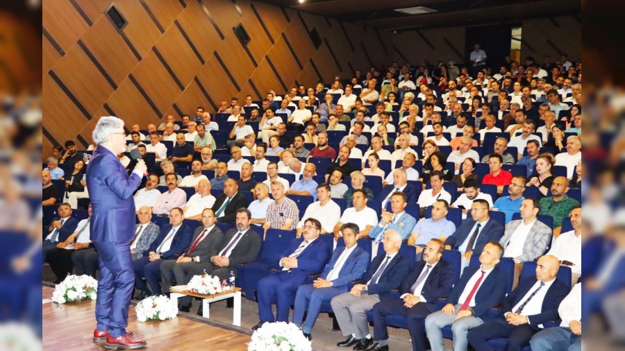 BAKAN YARDIMCISI ÖMER FARUK YELKENCİ’DEN “SAKARYA EĞİTİM YÖNETİCİLERİ TOPLANTISI”