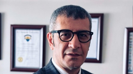 Dnyann ilk online niversitesinden 30. yl gururu; eitimde dijital devrim 30 yl nce balad