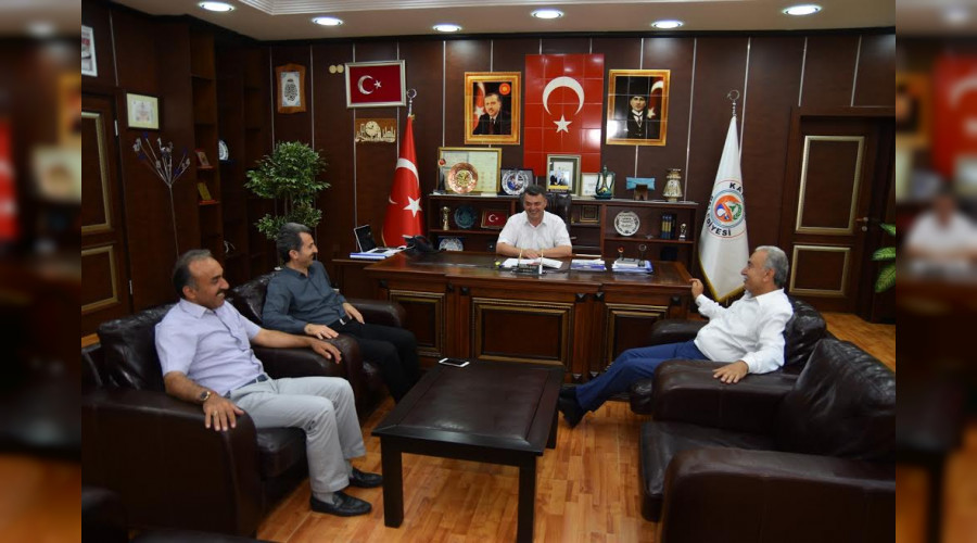Eski Vali'den Bakan Sar'ya Ziyaret