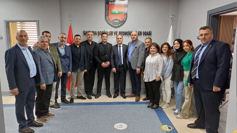 Sakarya ofrler ve Otomobilciler Esnaf Odas'nda geleneksel bayramlama treni gerekleti