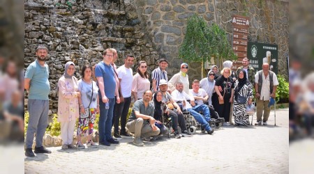 Sapancada engellilere teleferik gezisi; Kaymakam Canpolat nclnde anlaml etkinlik