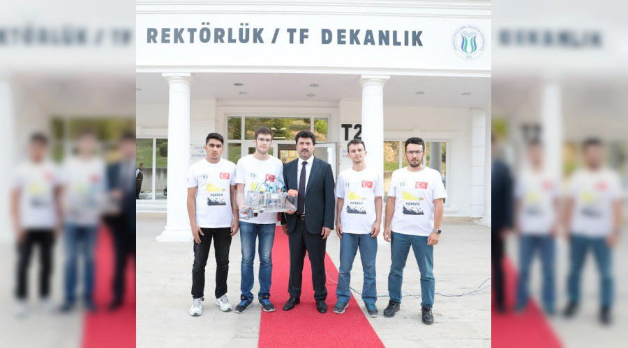 SUB RENCLERNN SUALTI ARACI TEKNOFEST'TE