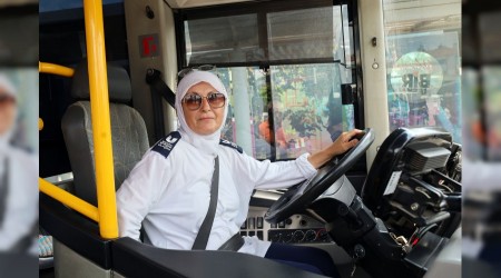 Toplu taşımaya kadın eli: Zorlu eğitimden sonra kontağı çevirip ‘Biz de varız’ dediler…