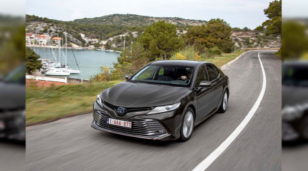 TOYOTA OTOMOBL SATILARINDAK LDERLN SRDRD