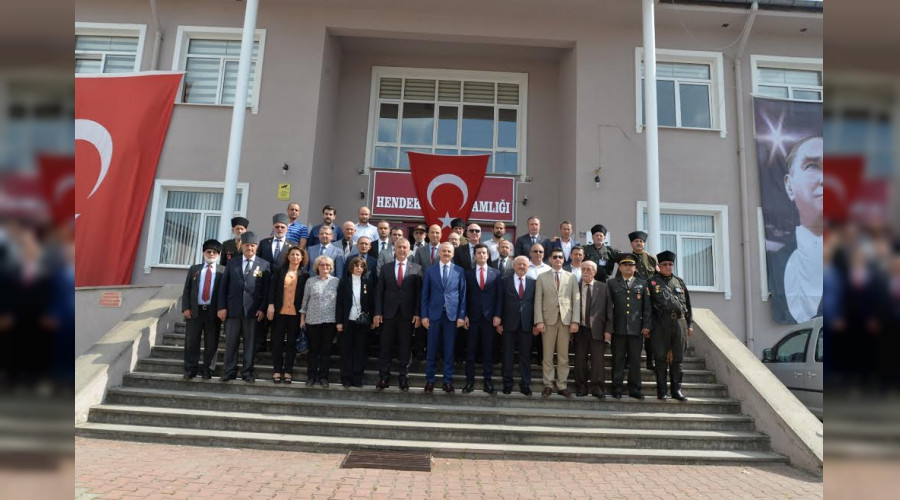 30 Austos Zafer Bayram Hendek'te Kutland