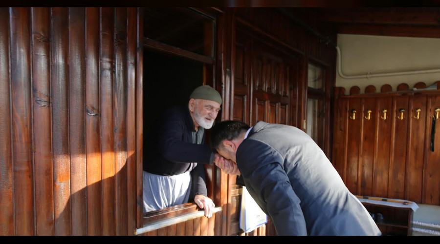 Belediye Bakan zcan zen'in,  Babalar Gn Mesaj