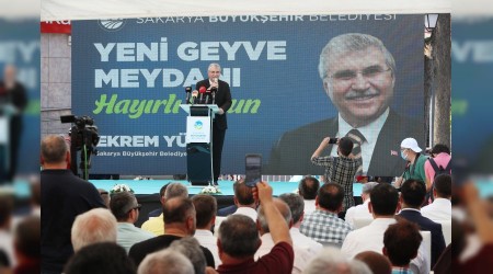 Geyve Meydanna kavutu