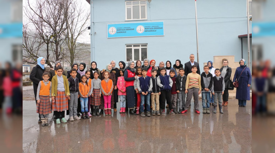 Her Lisenin Bir Ky Okulu Olsun Projesi Kapsamnda Ktphane Oluturuldu