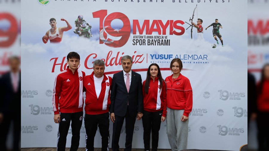 YILIN ANTRENR KESKN ZMR'DE
