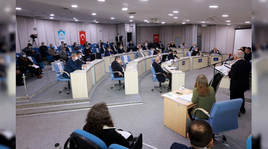 Biz Çalışıyoruz Adapazarı’mız Daha da Gelişiyor