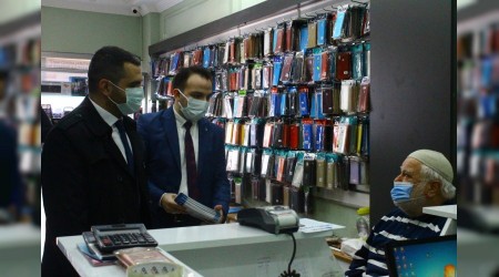 Deva Partisi 1. yılını sokakta esnafla, halkla birlikte kutladı...